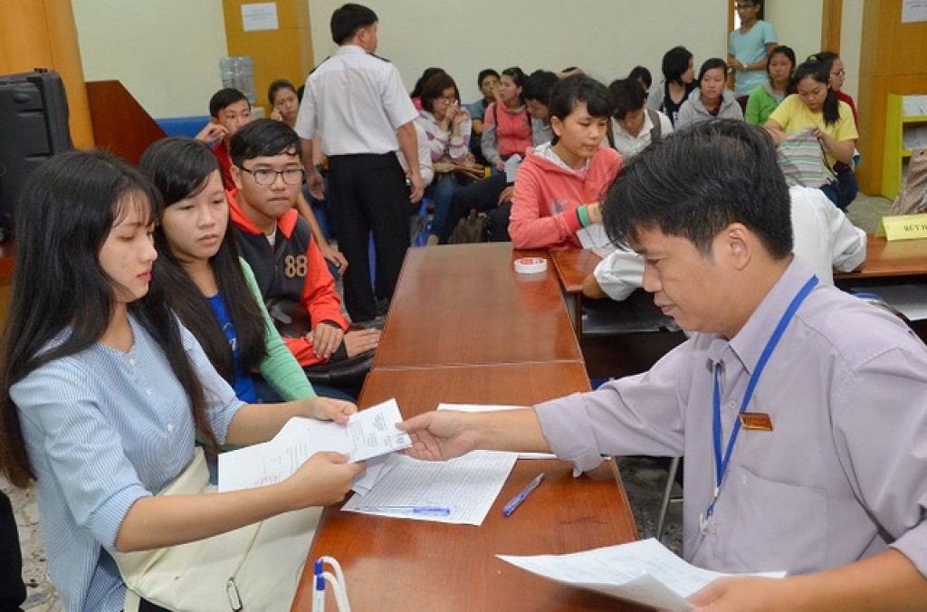 Một số trường tại Hà Nội đã áp dụng xét tuyển học bạ khi tuyển sinh
