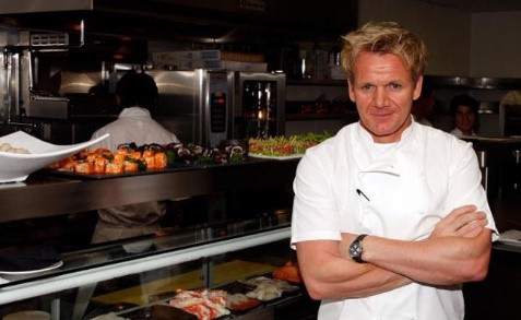 Học nấu ăn ở những nơi có tiếng để được nổi tiếng thế giới như Gordon James Ramsay